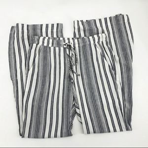 BELLA DAHL | Striped Wide Leg High Side Slit Pants